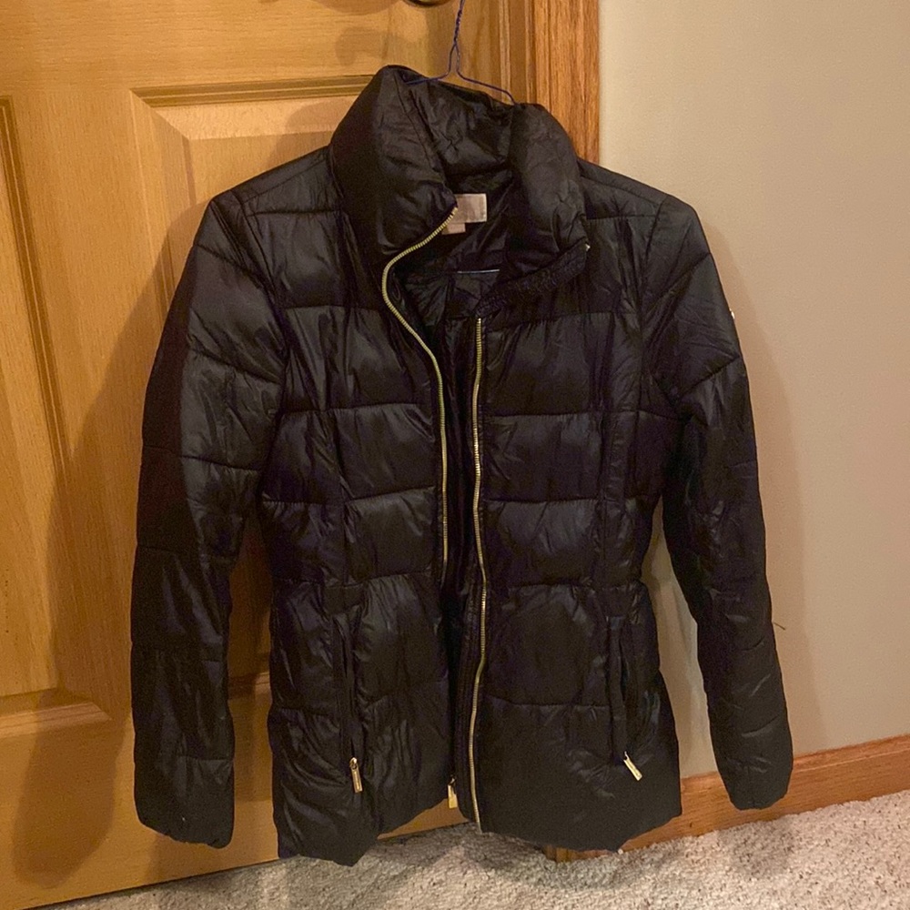 Black Michael Kors Puffer Jacket. Fair Condition. I have had it for a bit.